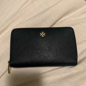 Tory Burch Emerson Mini Continental Wallet Black